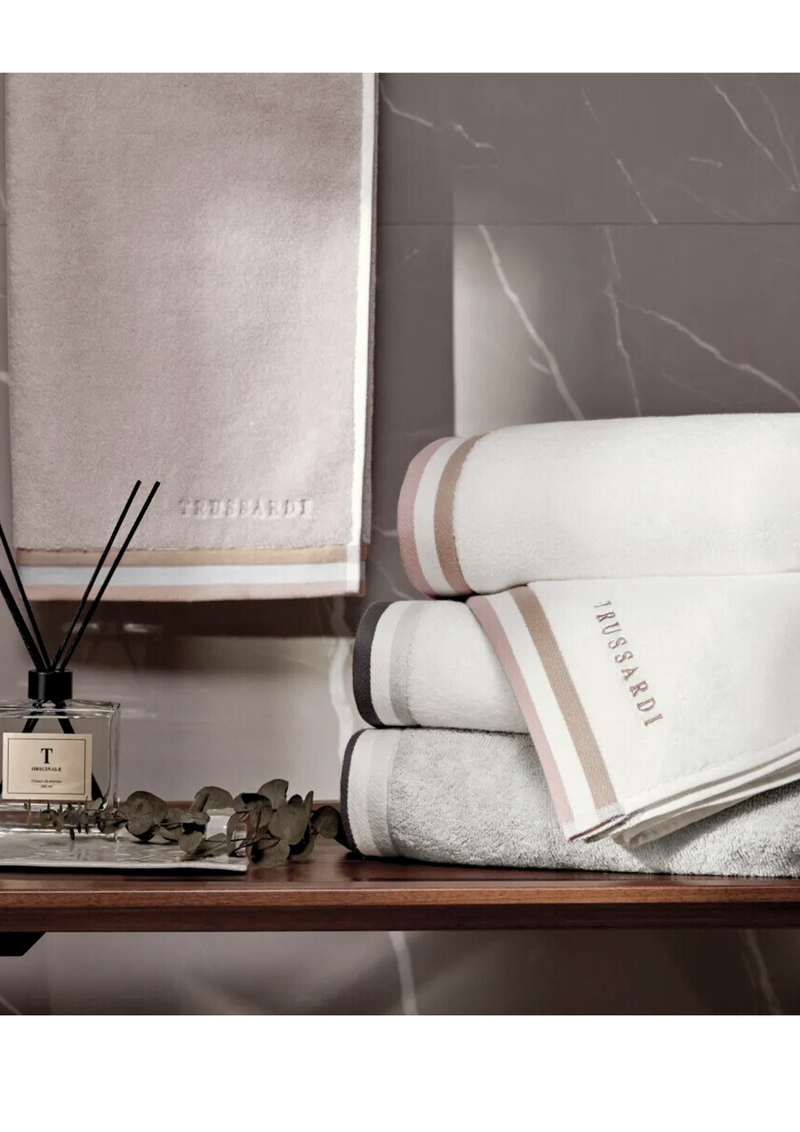 TOALHA BANHAO FELPUDO MONTELLO SOFT ROSE 86 X160 TRUSSARDI